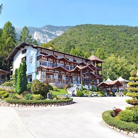 Hotel Ristorante Scoiattolo Sporminore المظهر الخارجي الصورة