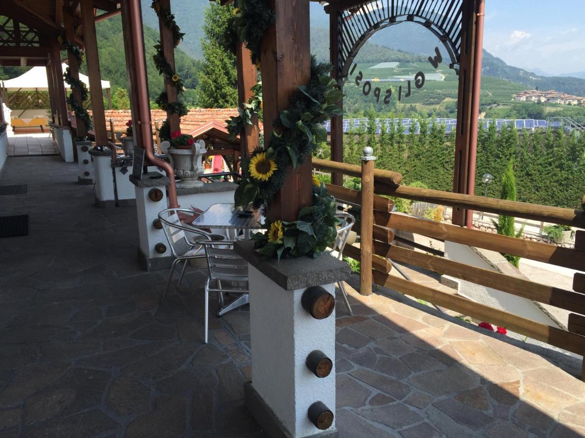 Hotel Ristorante Scoiattolo Sporminore المظهر الخارجي الصورة